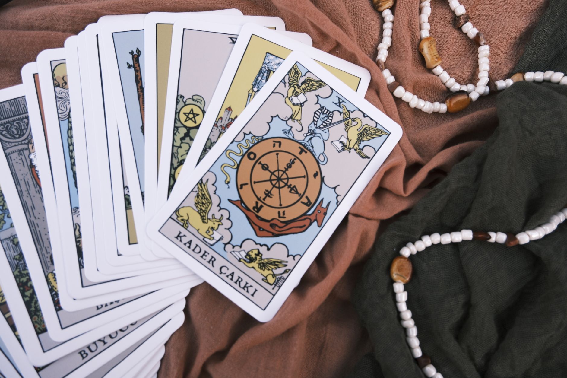 Gambar ramalan zodiak dan prediksi horoskop harian